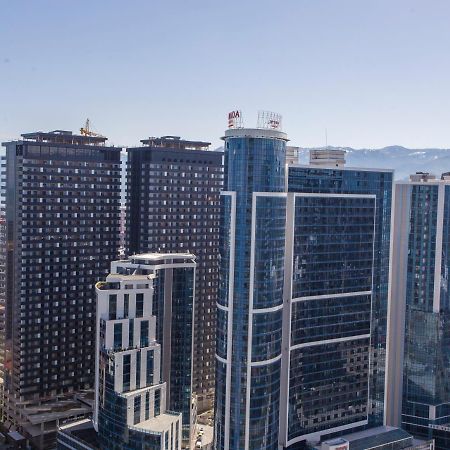 Сozy Apartment In Orbi City 바투미 외부 사진