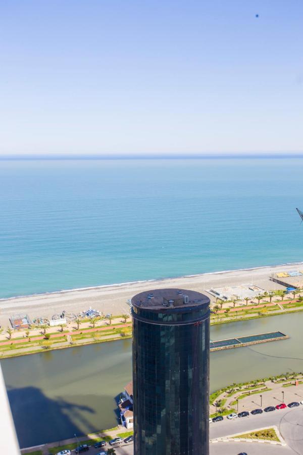 Сozy Apartment In Orbi City 바투미 외부 사진
